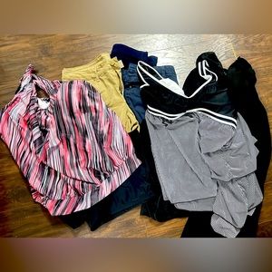 Women’s shorts (10, 12, 14) and 2 bathing suits (1X) and coverup